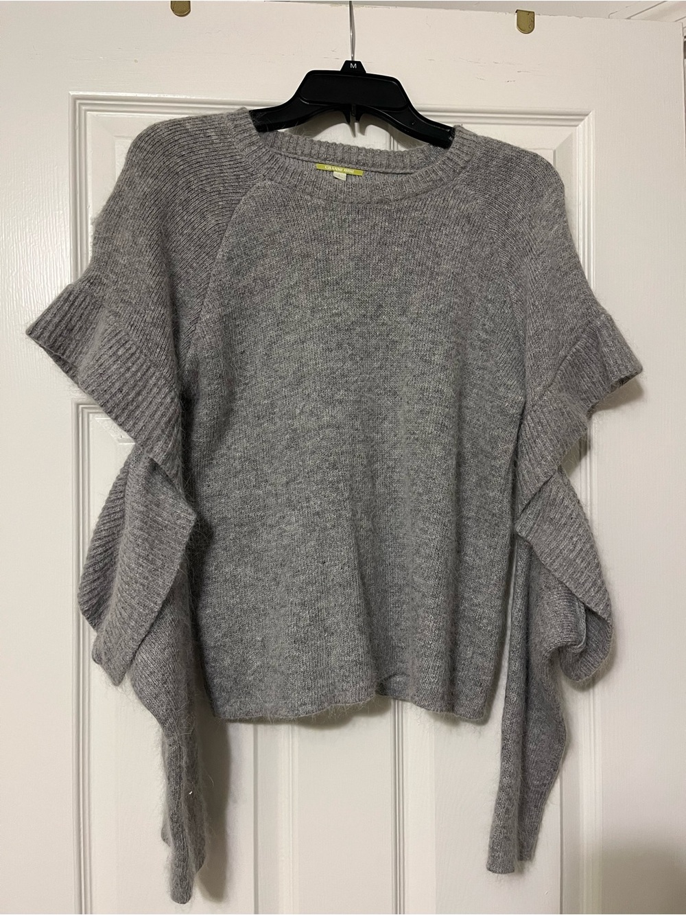 Gianni Bini Gray Ruffle-Sleeve Knit Sweater